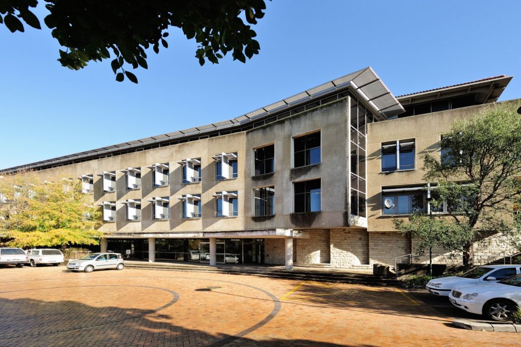 UCT Chemical Engineering Building | dhk Architects : dhk Architects